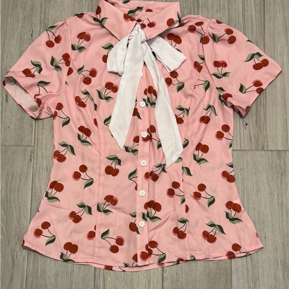 Cherry Short Sleeve Tie Front Blouse - Picture 4 of 8